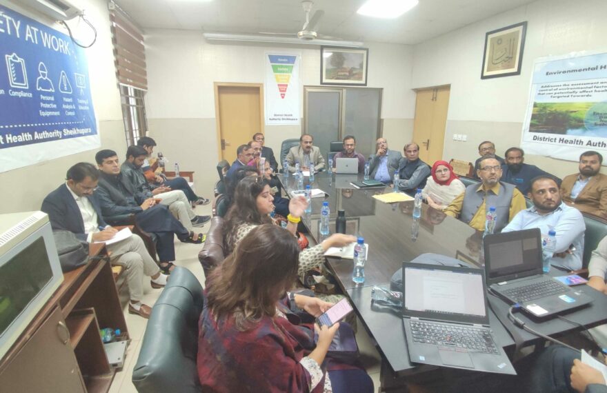MMfD’s organises field visit to Sheikhupura for health journalists